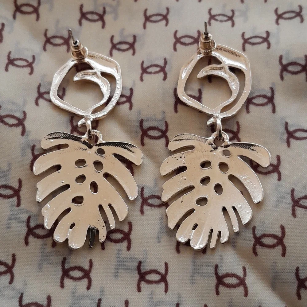 Pastels Goldtone Leaf Dangle Earrings - Picture 4 of 5